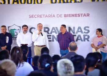 Caravanas del Bienestar llegan a Paredones con compromisos de alumbrado total, mejoras al drenaje y gestión de techumbre
