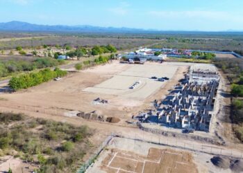 Avanza construcción de 208 Viviendas del Bienestar en El Fuerte