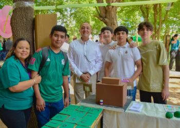 “Día Verde” reúne a comunidad escolar y autoridades en la Secundaria General No. 2 con proyectos a favor del medio ambiente