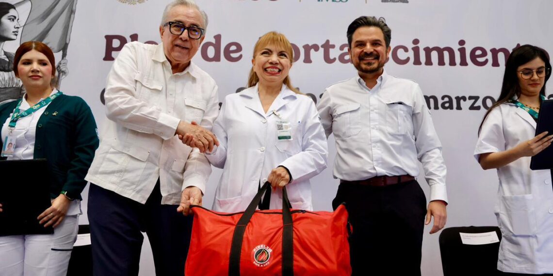 Certeza y justicia laboral reciben trabajadores del IMSS en Sinaloa, asegura Gobernador Rocha