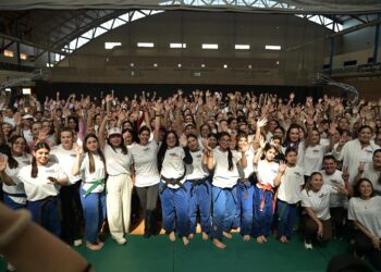 Las mujeres son fuerza que transforma y ejemplo de resiliencia: Ana Chiquete Elizalde