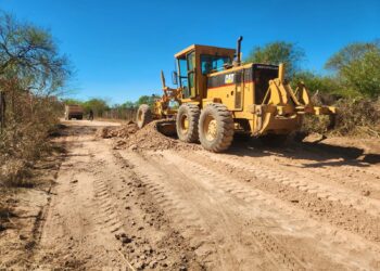 Gobierno Municipal avanza en la rehabilitación de caminos rurales en comunidades de El Fuerte