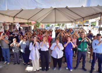 En el Día Mundial del Glaucoma, Salud Municipal ofrece jornada de diagnóstico y otorga lentes gratuitos