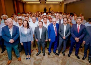 Se tiene asegurada la intención de compra de casi toda la cosecha de maíz de Sinaloa: Gobernador Rocha