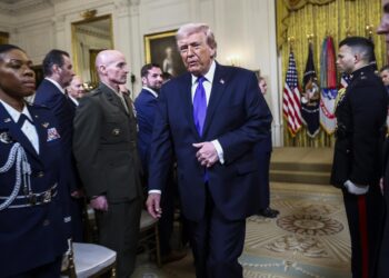 Trump dice que “pronto” sabrán cual sera su represalia por el ataque a su embajada en Riad