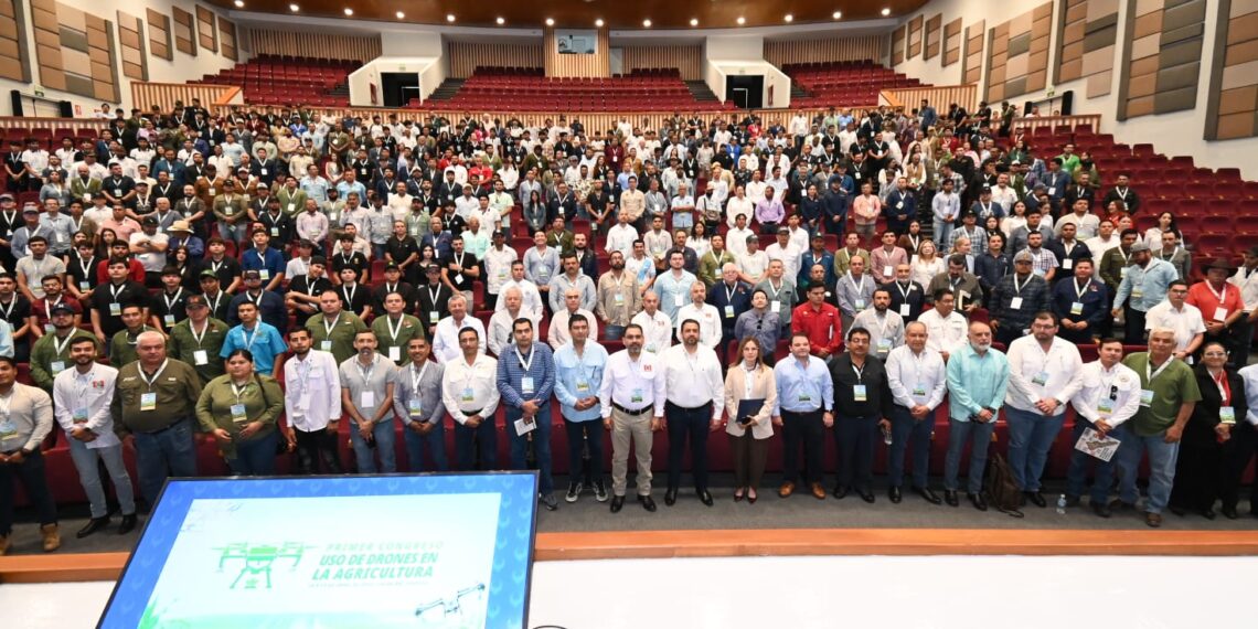 La UAS y CESAVESIN ponen en marcha el Primer Congreso Internacional “Uso de Drones en la Agricultura”, impulsando la capacitación en tecnología aérea para el agro
