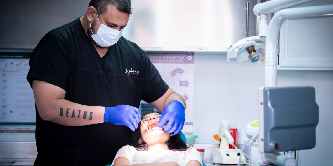 ¡El mapa de tu salud está en tu boca! El CIDOCS de la UAS promueve una visión integral de la salud bucal en el entorno hospitalario