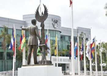 Garantiza la UAS transparencia en el ejercicio del gasto mediante órganos colegiados y fiscalización constante; Secretaria de Administración detalla riguroso proceso de auditoría interna