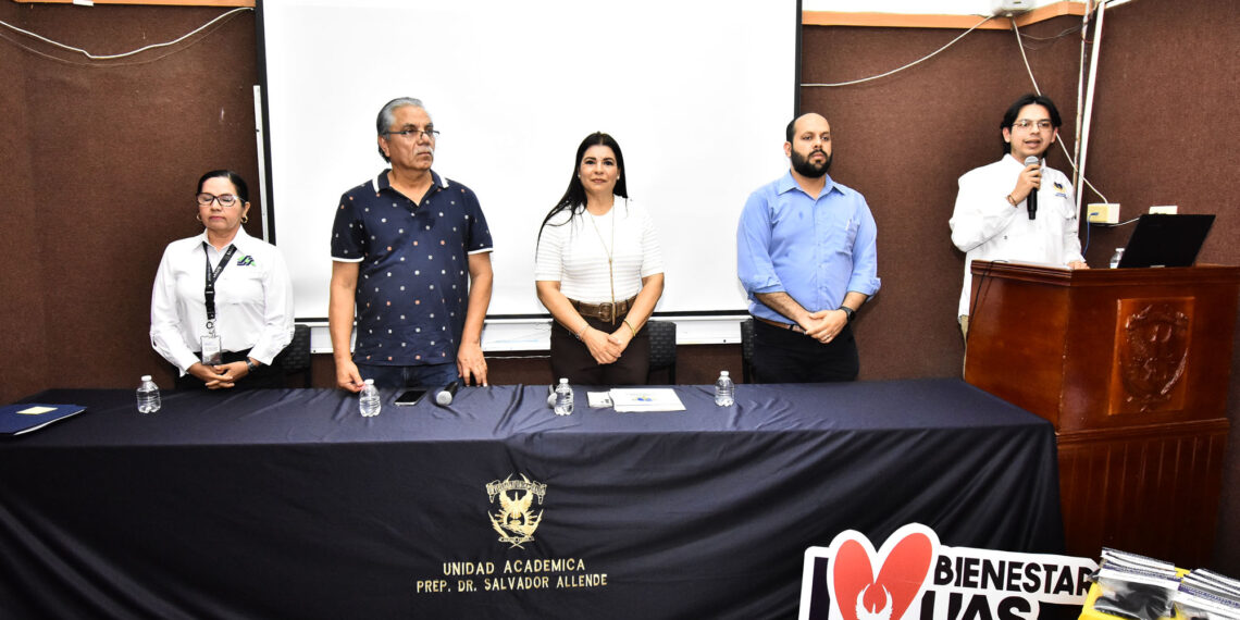 La Unidad de Bienestar Universitario lleva herramientas de prevención de violencia a estudiantes de la Preparatoria Dr. Salvador Allende