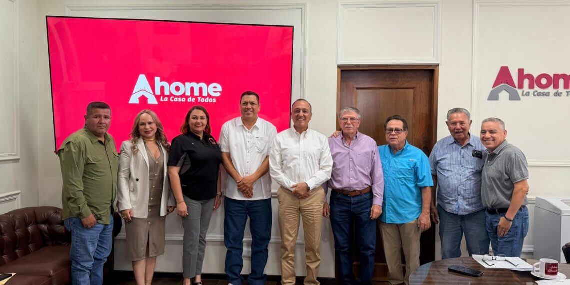 Se reúne Antonio Menéndez con líderes sindicales municipales, estatales y federales