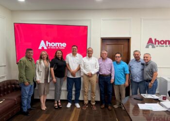 Se reúne Antonio Menéndez con líderes sindicales municipales, estatales y federales