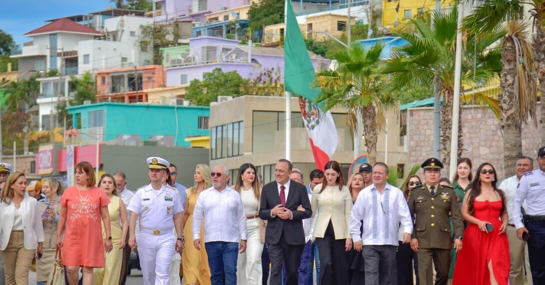 Preside Antonio Menéndez ceremonia cívica del 112 Aniversario del 1er. Combate Aeronaval del Mundo en Topolobampo