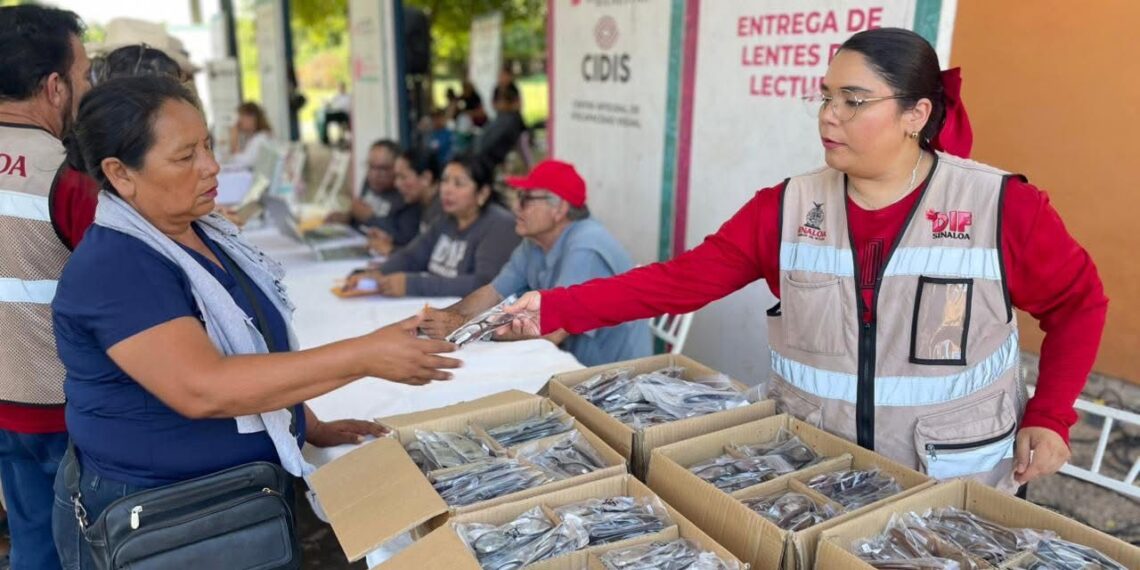 Brigadas del Bienestar llegan a Charay con servicios gratuitos para toda la familia