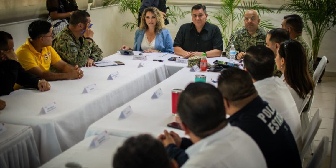 Grupo Interinstitucional se reúne con autoridades portuarias y de turismo para revisar y fortalecer el plan operativo “Código Azul”, diseñado para la atención de cruceros turísticos que arriban a Mazatlán