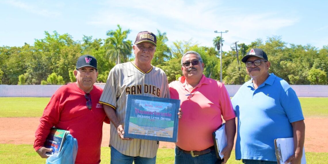 Inauguran Liga Sabatina de Béisbol “Gildardo Leyva Ortega”.