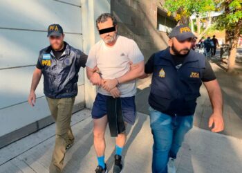 Detienen a Fernando Farías Laguna en Argentina vinculado a la red de huachicol