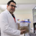 Investigador transforma el desperdicio de cerveza y orujo de oliva para combatir enfermedades crónicas como obesidad, diabetes e hipertensión