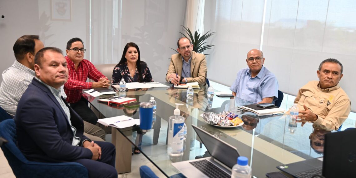 La UAS e IMSS coordinan esfuerzos para implementar el programa piloto “Consultorios ELSSA”; acercará servicios de salud preventiva a trabajadores universitarios