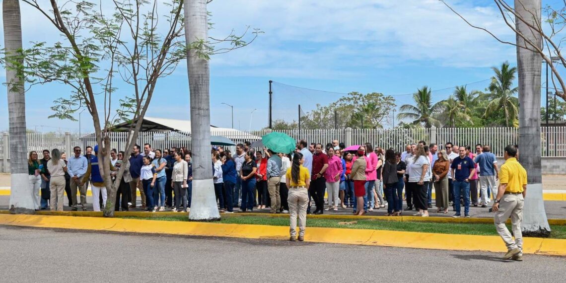 Fortalece la UAS cultura de prevención y protocolos de emergencia; se suma al 1er Simulacro Nacional 2026 con la participación de 200 mil universitarios