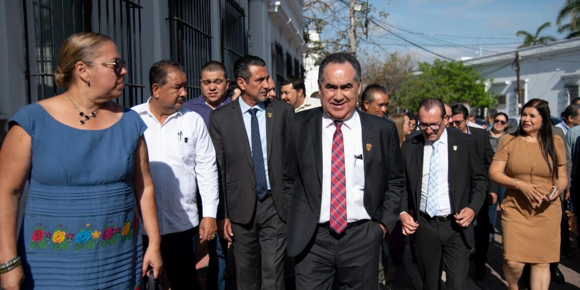 Encabeza el Rector Jesús Madueña los festejos por el 153 Aniversario de la UAS, reafirmando su compromiso con la excelencia, el humanismo y el futuro de Sinaloa