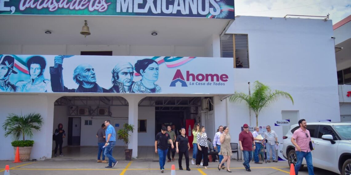 Participa Ahome en Primer Simulacro Nacional por Sismo; evacuan Palacio Municipal y Unidad Administrativa