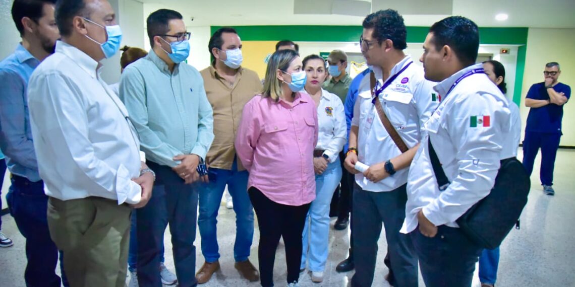Gobierno del Estado y Municipio de Ahome dan seguimiento a familias afectadas por incendio en Plaza Fiesta Las Palmas