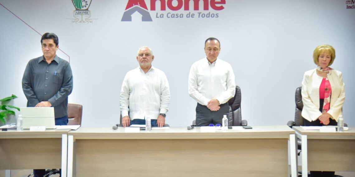 Alcalde Antonio Menéndez pide a Cabildo guardar un minuto de silencio en memoria de víctimas de incendio en plaza comercial
