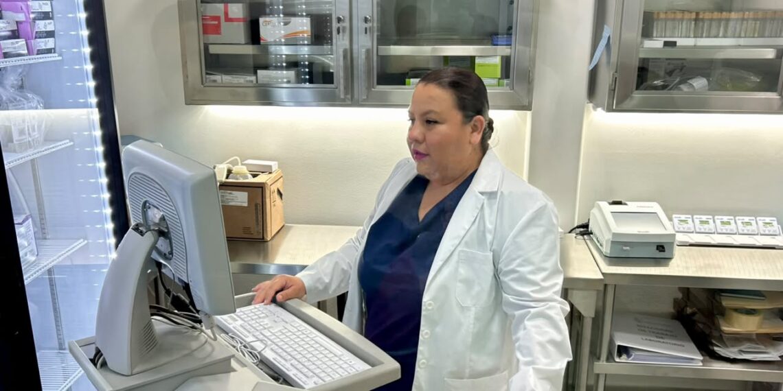 Precisión en el diagnóstico: La clave de la salud radica en laboratorios confiables