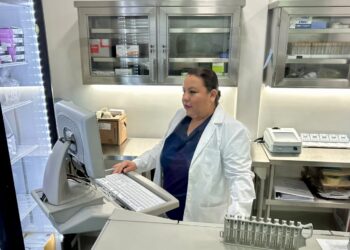 Precisión en el diagnóstico: La clave de la salud radica en laboratorios confiables