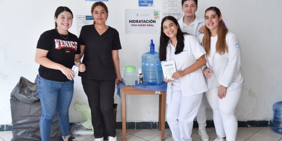 Salud Municipal, Jurisdicción Sanitaria y MARINA, llevan brigadas médicas a comunidades de difícil acceso