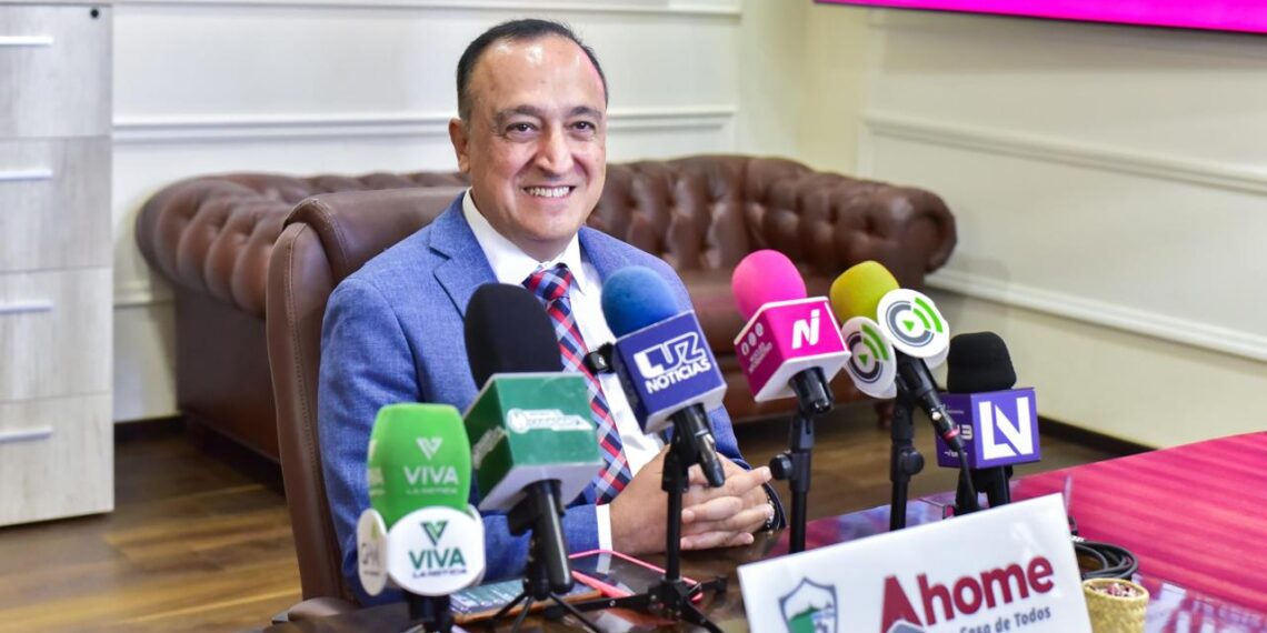 “Se refuerzan trabajos de mantenimiento de drenajes y vialidades para estar listos en temporada de lluvias”: Antonio Menéndez