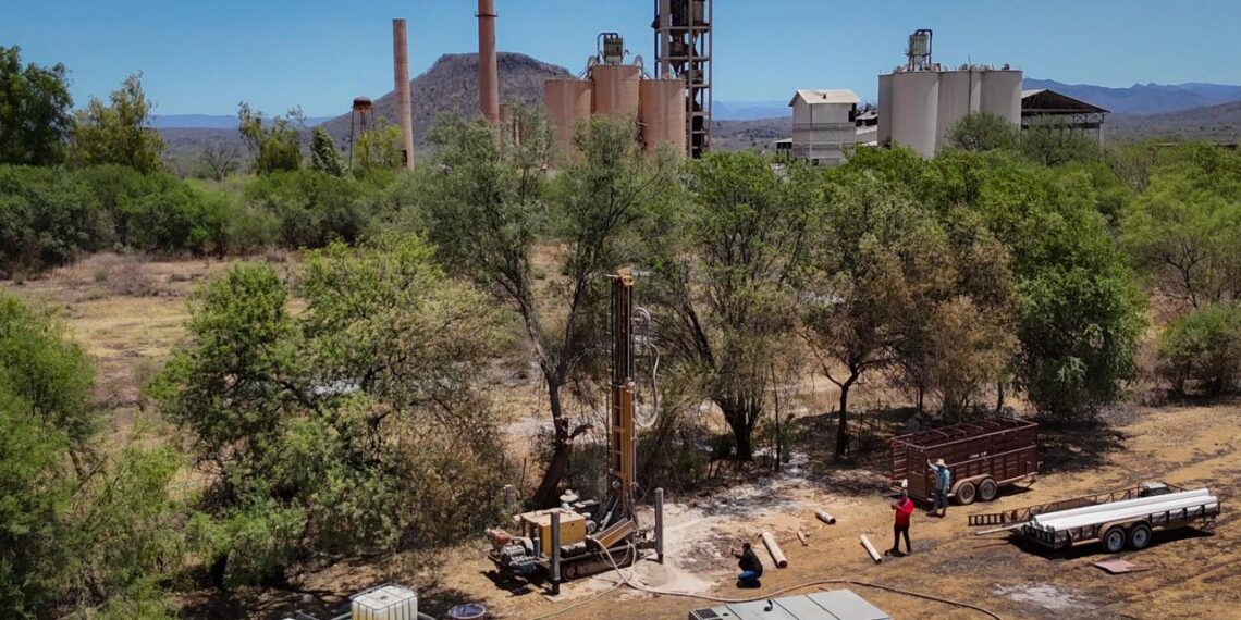 Buenas noticias para Hornillos: encuentran agua durante perforación de nuevo pozo profundo