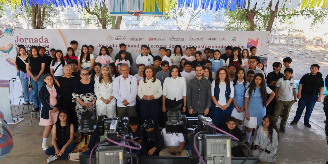 Desde la colonia Lázaro Cárdenas, Sinaloa se enlaza con la Presidenta Claudia Sheinbaum durante la Jornada Nacional de Lectura