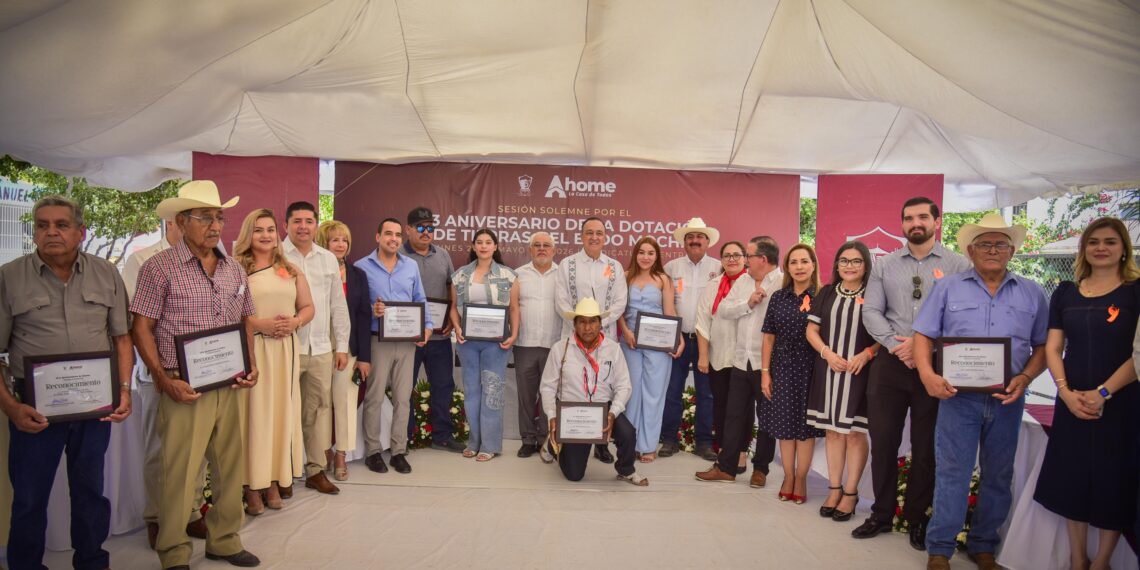 Reconoce Alcalde a jóvenes voluntarias rescatistas del Ej. Mochis, que auxiliaron en siniestro de Plaza Fiesta Las Palmas