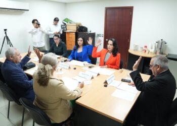 Formalizan reestructuración de la Comisión de Hacienda Pública y Administración del Congreso del Estado