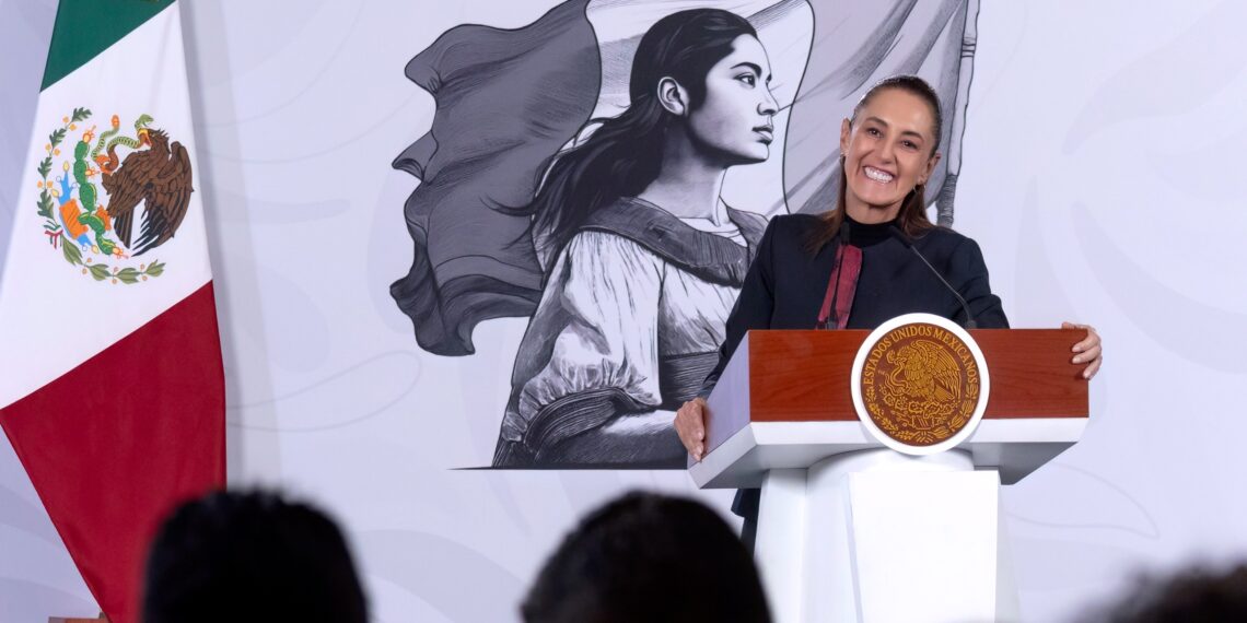 Presidenta Claudia Sheinbaum anuncia decreto para implementar trabajo a distancia en oficinas y suspensión de clases en CDMX en la inauguración del mundial 2026