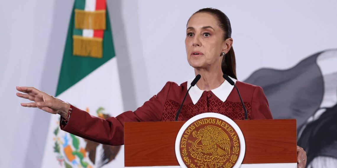 Sheinbaum responde al embajador Ronald Johnson: “Que respete los asuntos internos de nuestro país”