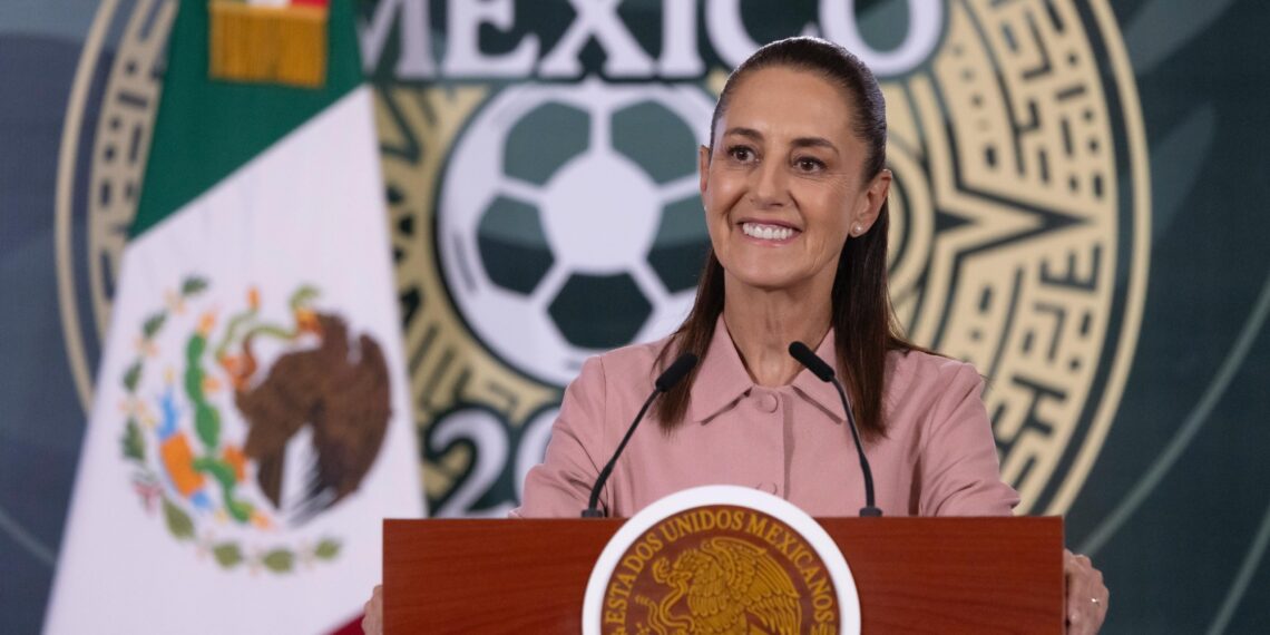 Los 520 boletos para el mundial de futbol que llegaron al Gobierno de México se regalaron a los ganadores del mundial social: Presidenta Claudia Sheinbaum