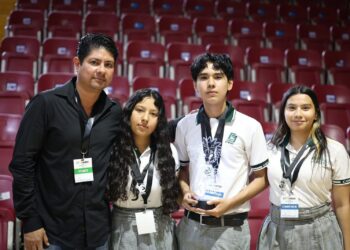 Alumnos de COBAES conquistan primeros lugares nacionales en robótica y llevarán talento sinaloense a China, Estados Unidos y Cancún