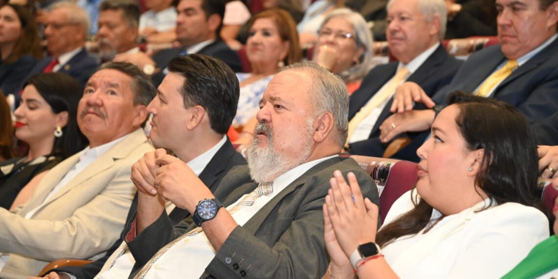 Exrectores de la UAS cierran filas y respaldan el primer informe del doctor Jesús Madueña; destacan la resiliencia, el avance internacional y la consolidación bimodal