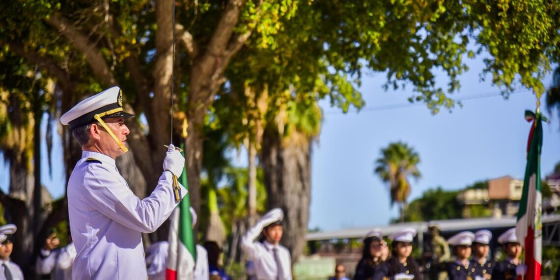 Resalta Antonio Menéndez valentía, disciplina y compromiso de la MARINA y la gente de mar