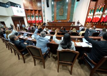 Aprueba Congreso que se exente de pagos de grúa y pensión a víctimas de vehículos robados
