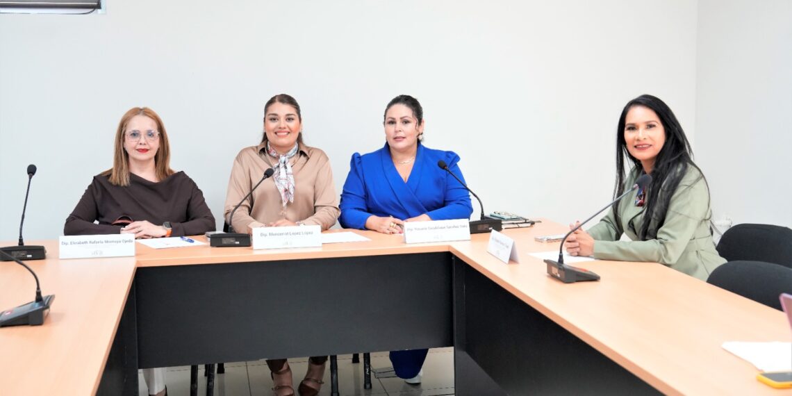 Solicita Comisión de Asuntos Obreros información para dictaminar sobre permisos y licencias