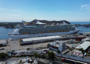 Mazatlán recibe a más de 300 mil cruceristas en los primeros siete meses de 2026