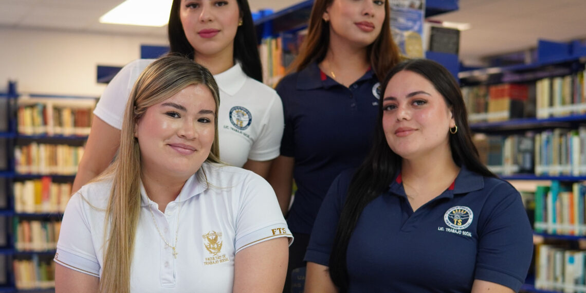 Destacan estudiantes de la Facultad de Trabajo Social Culiacán en congreso nacional de investigación ACANITS, con proyectos de impacto social