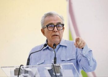 No existe impedimento legal para que el gobernador Rocha retome su cargo, afirma Jesús Alonso Aguilar