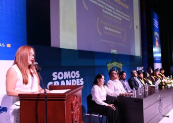 ¡Compromiso con la educación de calidad! Culminan sus estudios de bachillerato más de 200 estudiantes de la Preparatoria 2 de Octubre de la UAS
