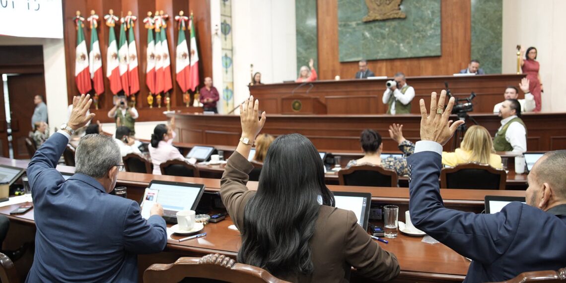 Congreso reforma Constitución local para evitar nepotismo electoral
