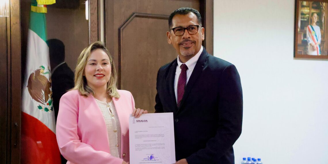 Nombra Gobernadora Yeraldine Bonilla a Efraín Barrios Castañeda, subsecretario de SEBIDES