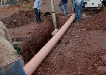 “JAPAMA atiende y rehabilita socavones en Los Mochis y zona rural de Ahome”: Emmanuel Higuera